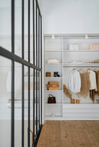 L'importance d’un dressing bien organisé